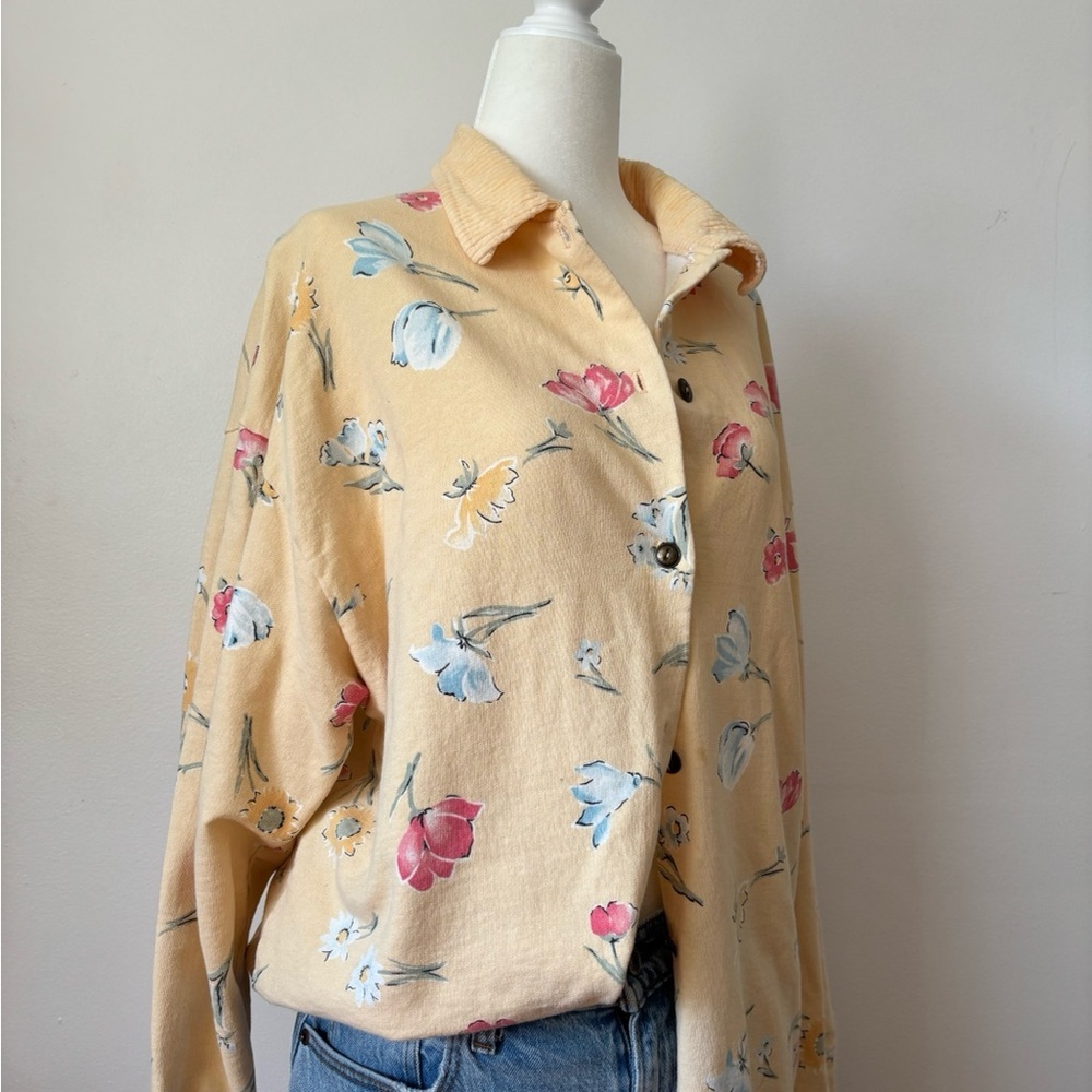 VTG Floral Button-Up Shirt